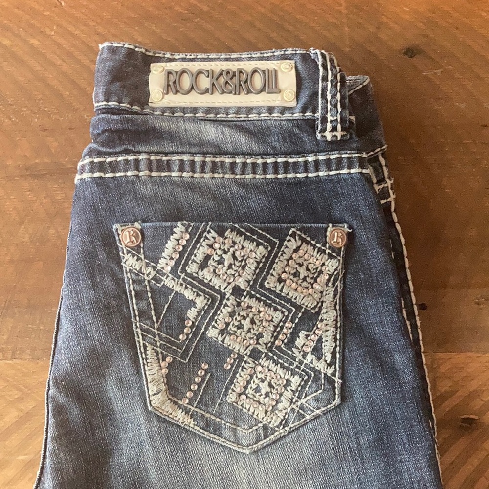 ROCK&ROLL COWGIRL Mid Rise Jeans, size 27x32
